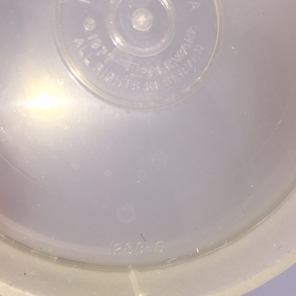 Tupperware Mix N Store Measuring Pitcher 4 Cup 1288-6 Vintage Clear & Or… - Picture 7 of 11